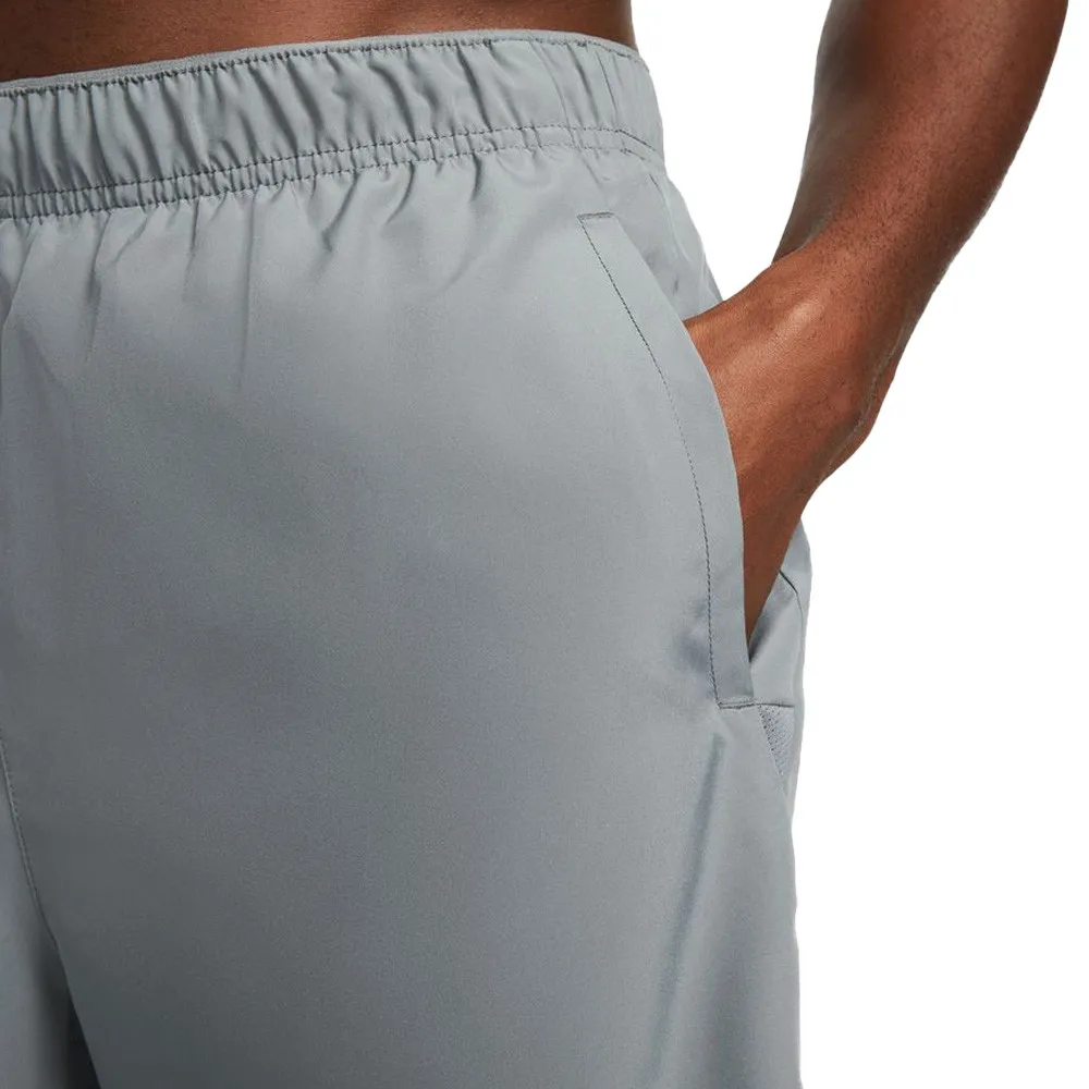 NIKE DRIFIT CHALLENGER 7 INCH PANTALONES CORTOS 2EN1  SP23
