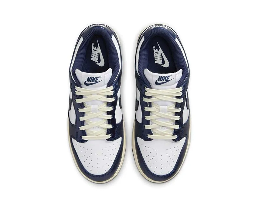 Nike Dunk Low Premium